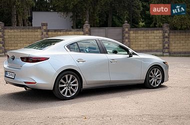 Седан Mazda 3 2019 в Ровно