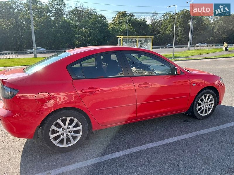 Седан Mazda 3 2008 в Дніпрі