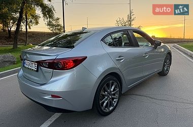 Седан Mazda 3 2018 в Києві