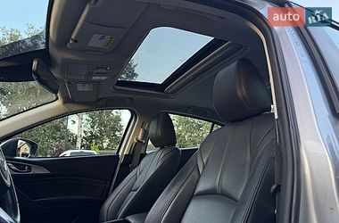 Седан Mazda 3 2018 в Києві