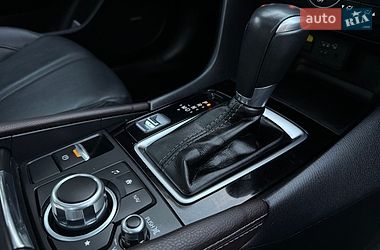 Седан Mazda 3 2018 в Києві
