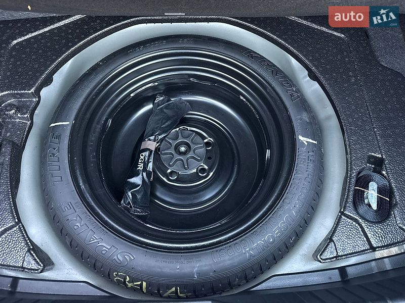 Седан Mazda 3 2018 в Києві