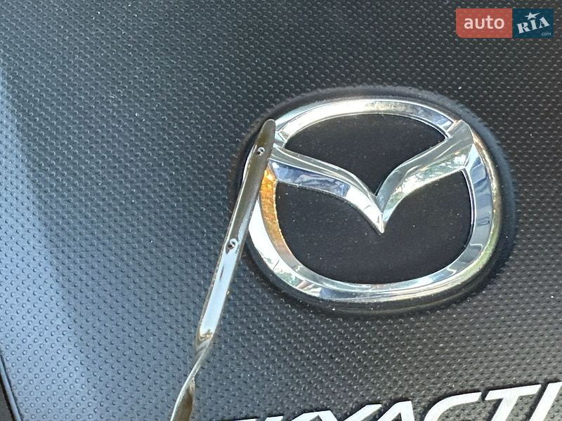 Седан Mazda 3 2018 в Києві