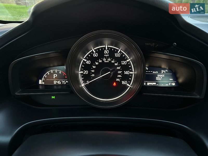 Седан Mazda 3 2018 в Києві