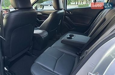 Седан Mazda 3 2018 в Києві