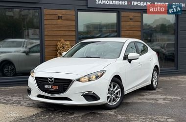 Mazda 3  2015