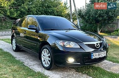 Mazda 3  2008