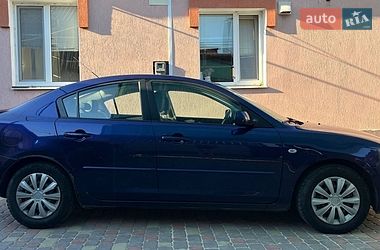 Mazda 3  2004