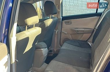 Седан Mazda 3 2004 в Днепре