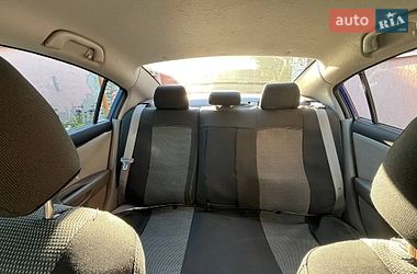 Седан Mazda 3 2004 в Днепре