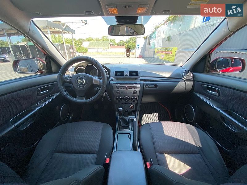 Седан Mazda 3 2006 в Запорожье