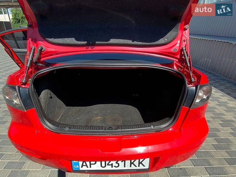 Седан Mazda 3 2006 в Запорожье