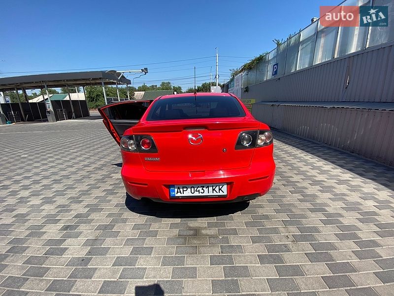 Седан Mazda 3 2006 в Запорожье