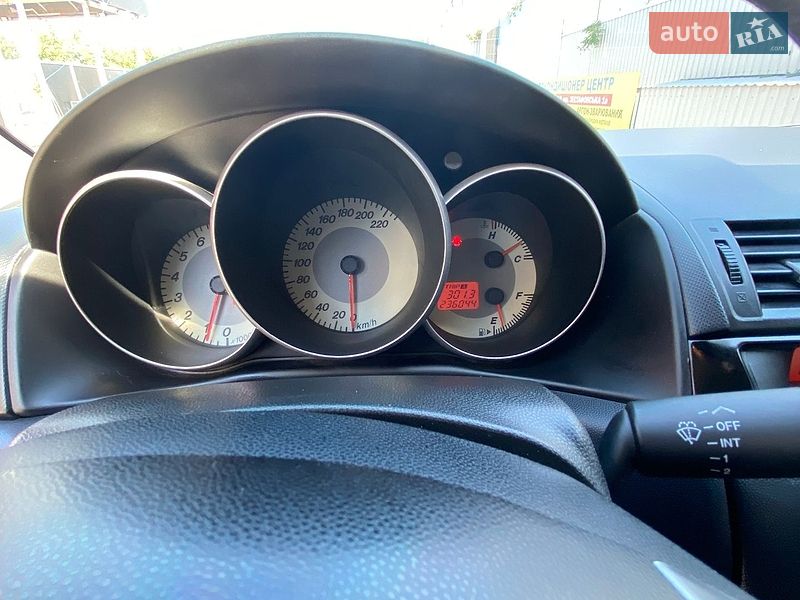 Седан Mazda 3 2006 в Запорожье