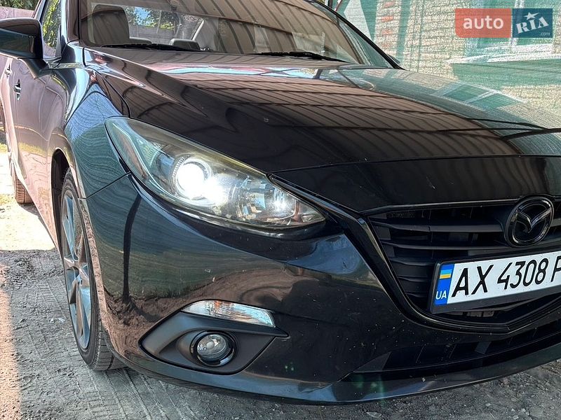 Седан Mazda 3 2013 в Харькове