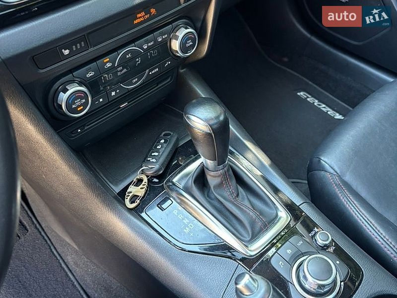 Седан Mazda 3 2013 в Харькове