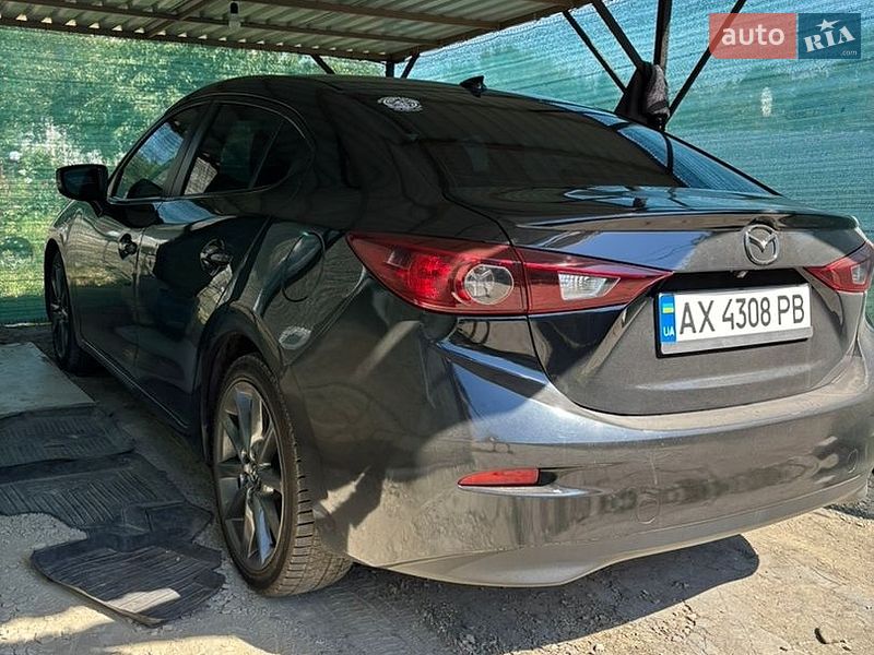 Седан Mazda 3 2013 в Харькове