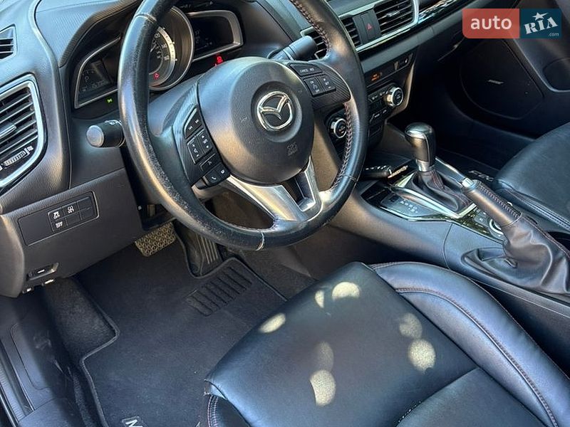 Седан Mazda 3 2013 в Харькове