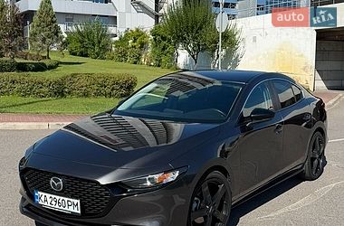 Mazda 3 2021