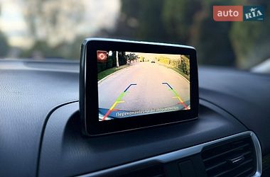 Седан Mazda 3 2015 в Киеве