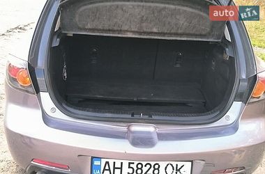 Хэтчбек Mazda 3 2004 в Ужгороде