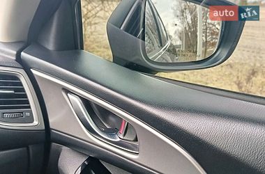 Седан Mazda 3 2017 в Броварах фото 13 Седан Mazda 3 2017 в Броварах