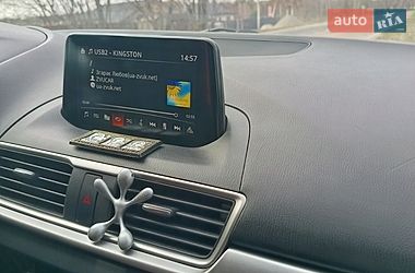 Седан Mazda 3 2017 в Броварах фото 12 Седан Mazda 3 2017 в Броварах