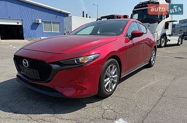 Mazda 3 2019