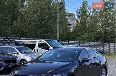 Mazda 3  2022