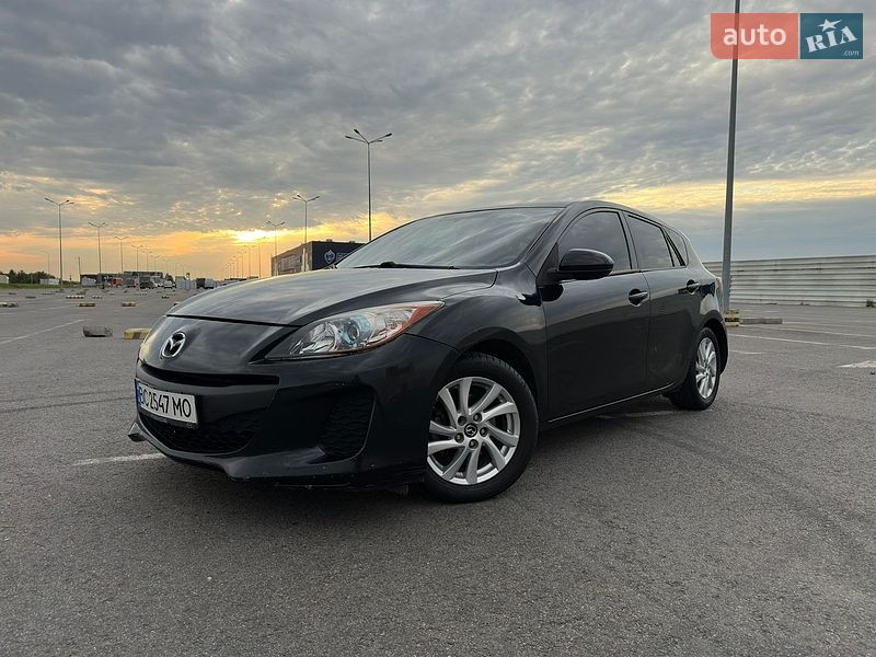 Хэтчбек Mazda 3 2013 в Львове