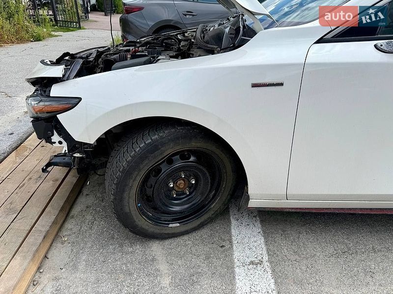 Седан Mazda 3 2020 в Киеве