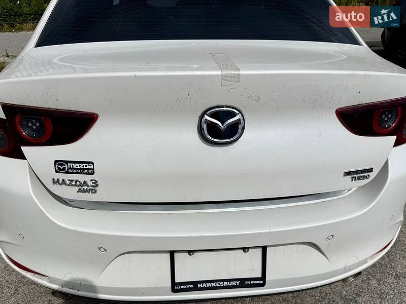 Седан Mazda 3 2020 в Киеве