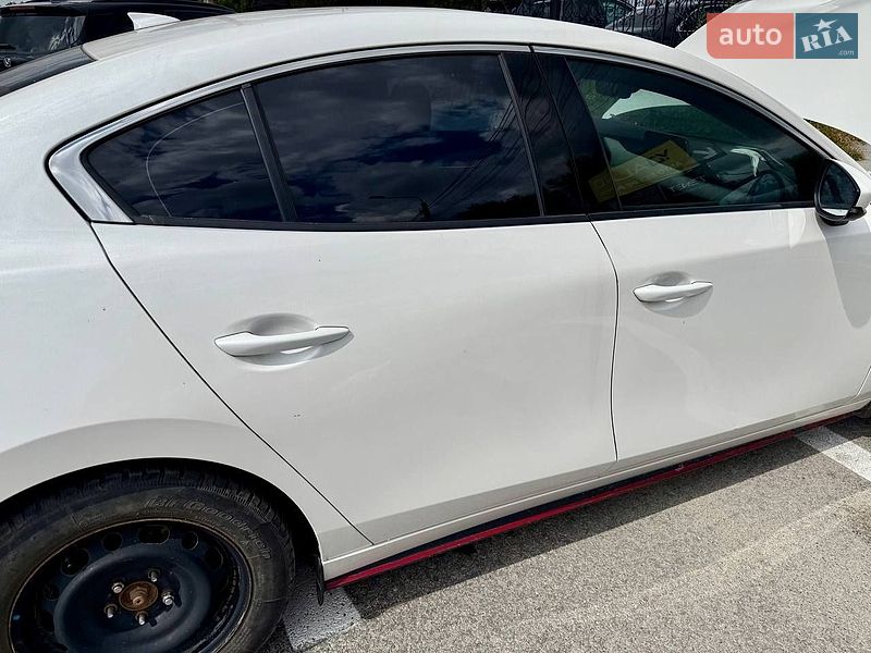 Седан Mazda 3 2020 в Киеве