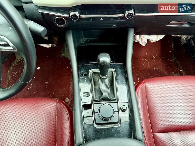Седан Mazda 3 2020 в Киеве