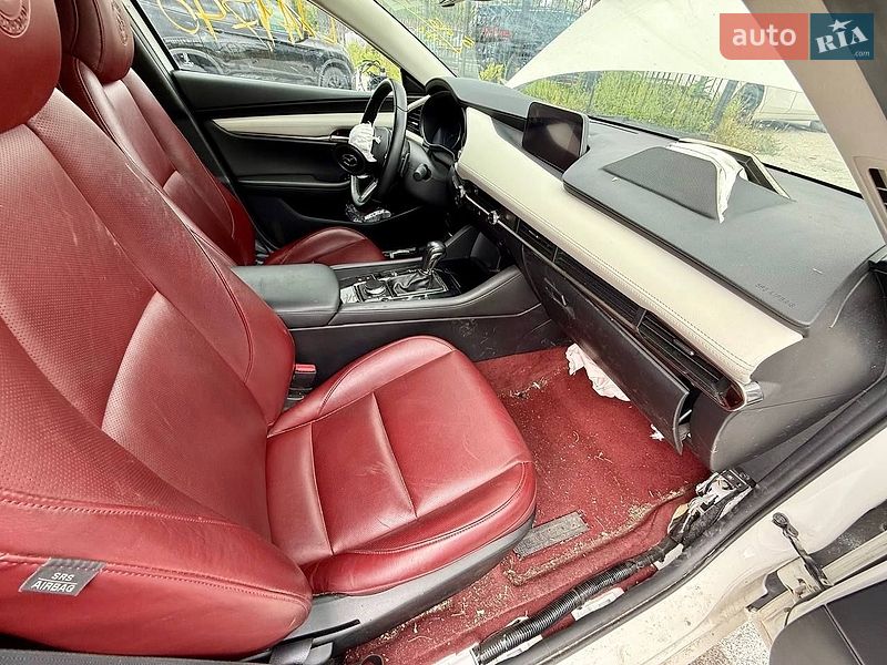 Седан Mazda 3 2020 в Киеве