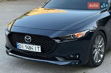 Седан Mazda 3 2019 в Днепре