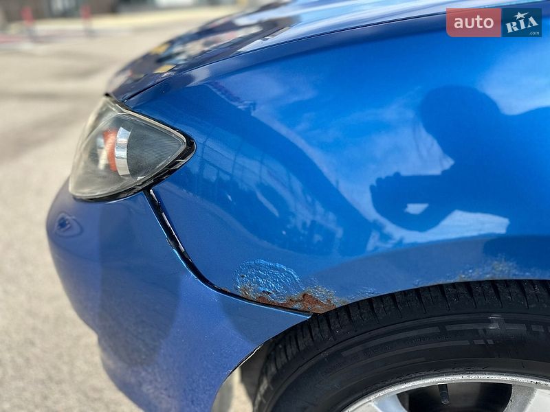 Седан Mazda 3 2005 в Полтаве