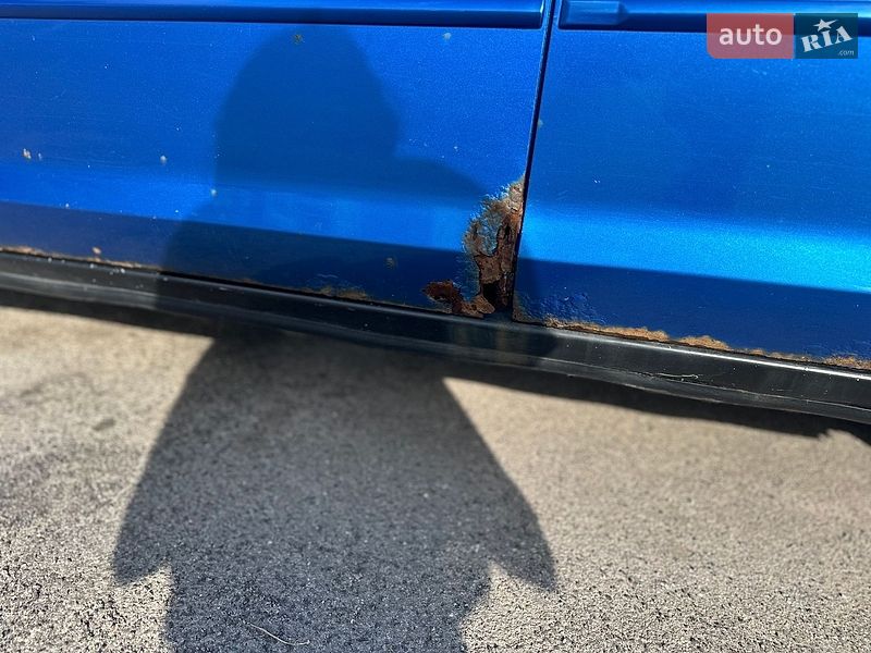 Седан Mazda 3 2005 в Полтаве