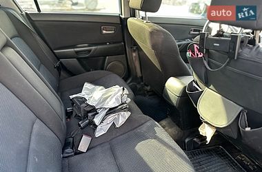 Седан Mazda 3 2005 в Полтаве