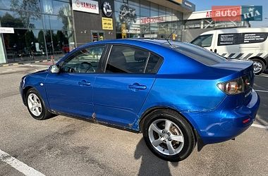 Седан Mazda 3 2005 в Полтаве