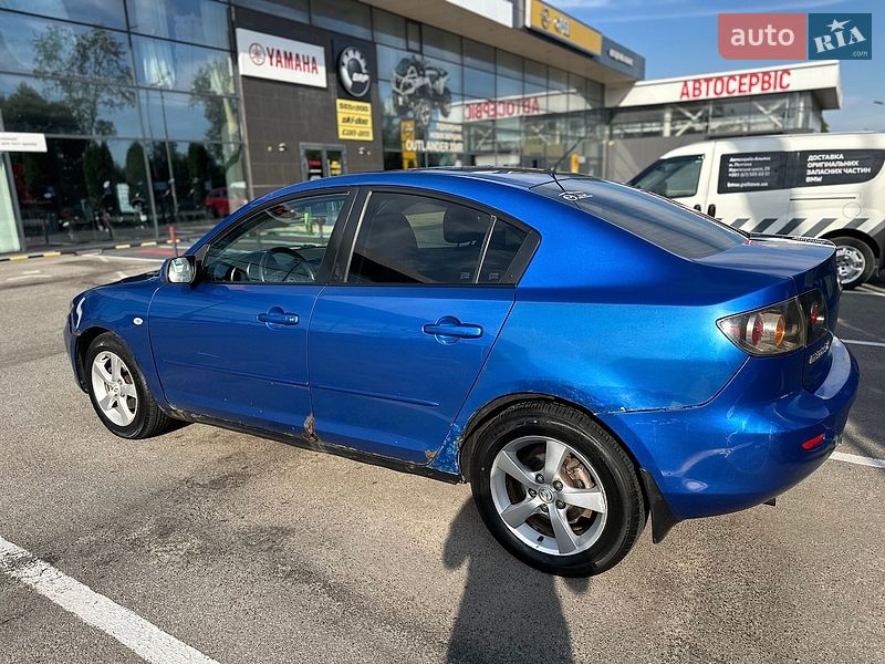 Седан Mazda 3 2005 в Полтаве
