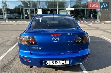 Седан Mazda 3 2005 в Полтаве