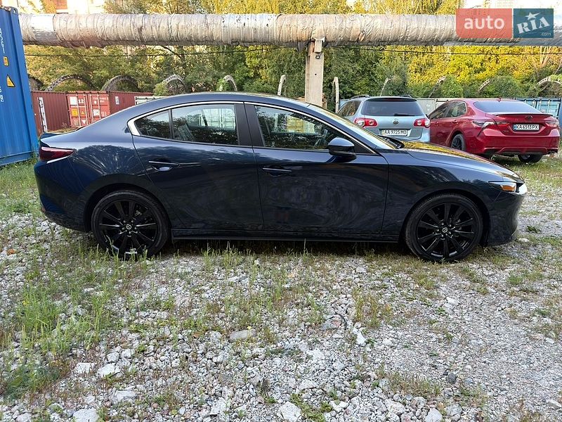 Седан Mazda 3 2024 в Киеве фото 4 Седан Mazda 3 2024 в Киеве