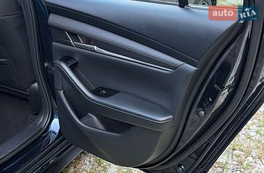 Седан Mazda 3 2024 в Киеве фото 16 Седан Mazda 3 2024 в Киеве
