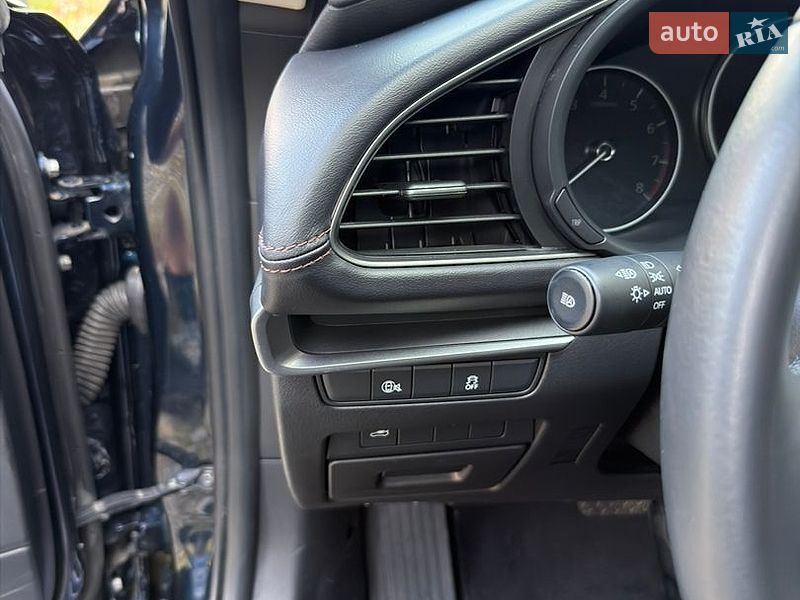 Седан Mazda 3 2024 в Киеве фото 24 Седан Mazda 3 2024 в Киеве
