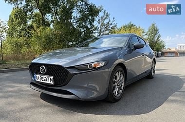 Mazda 3  2024