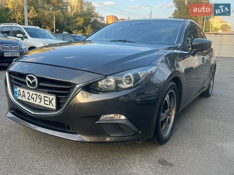 Седан Mazda 3 2014 в Києві