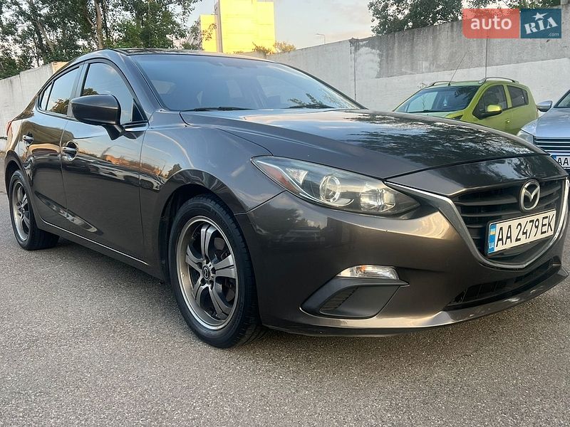Седан Mazda 3 2014 в Києві