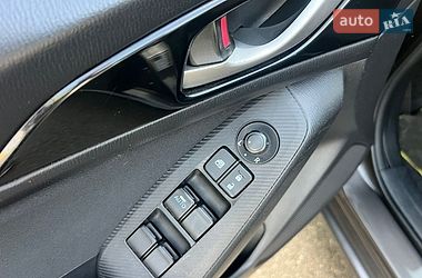 Седан Mazda 3 2014 в Києві