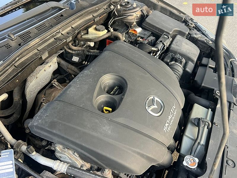 Седан Mazda 3 2014 в Києві